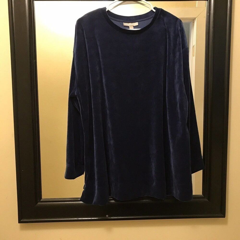 Vtg Sag Harbour Sport SzL Blk Velour Pullover Long Sleeves Button Shoulder Used